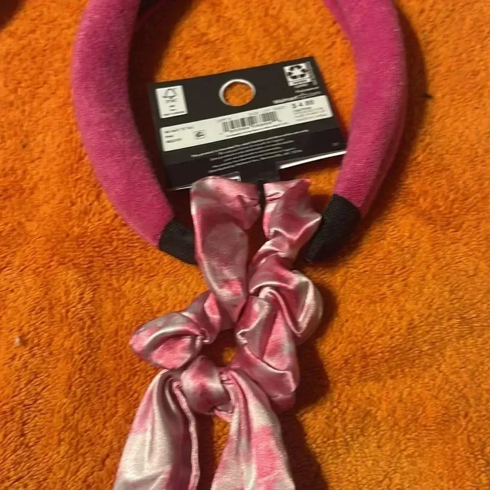 #13 No boundaries hair accessories 3 hair tie and 3 headband 3 Tails